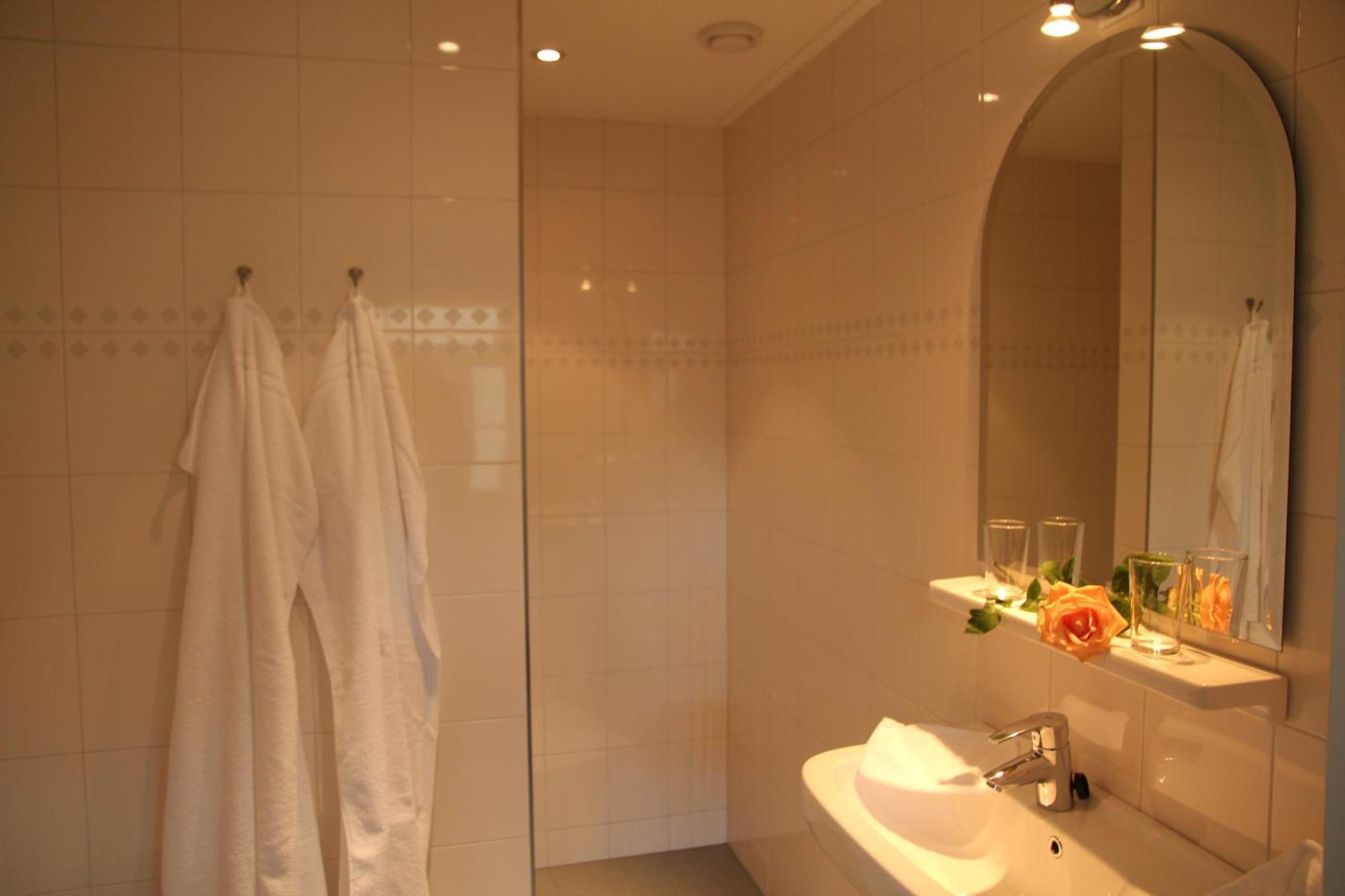 Duinoord Oostkapelle Bed & Breakfast Luaran gambar