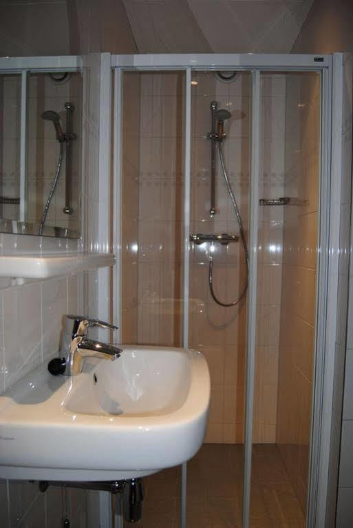 Duinoord Oostkapelle Bed & Breakfast Luaran gambar